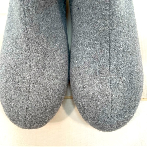 Disctrict by Sole Grey Wool ReCork Felt Zip Boots Sz 8 Stride Recycled Rubber - Picture 7 of 11